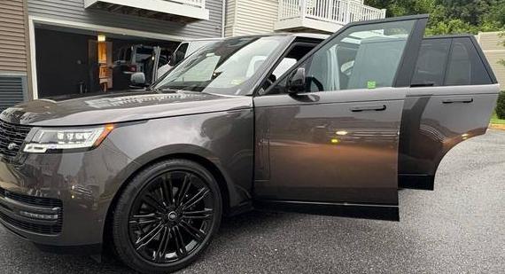 LAND ROVER RANGE ROVER 2025 SALKPBFU1SA274453 image